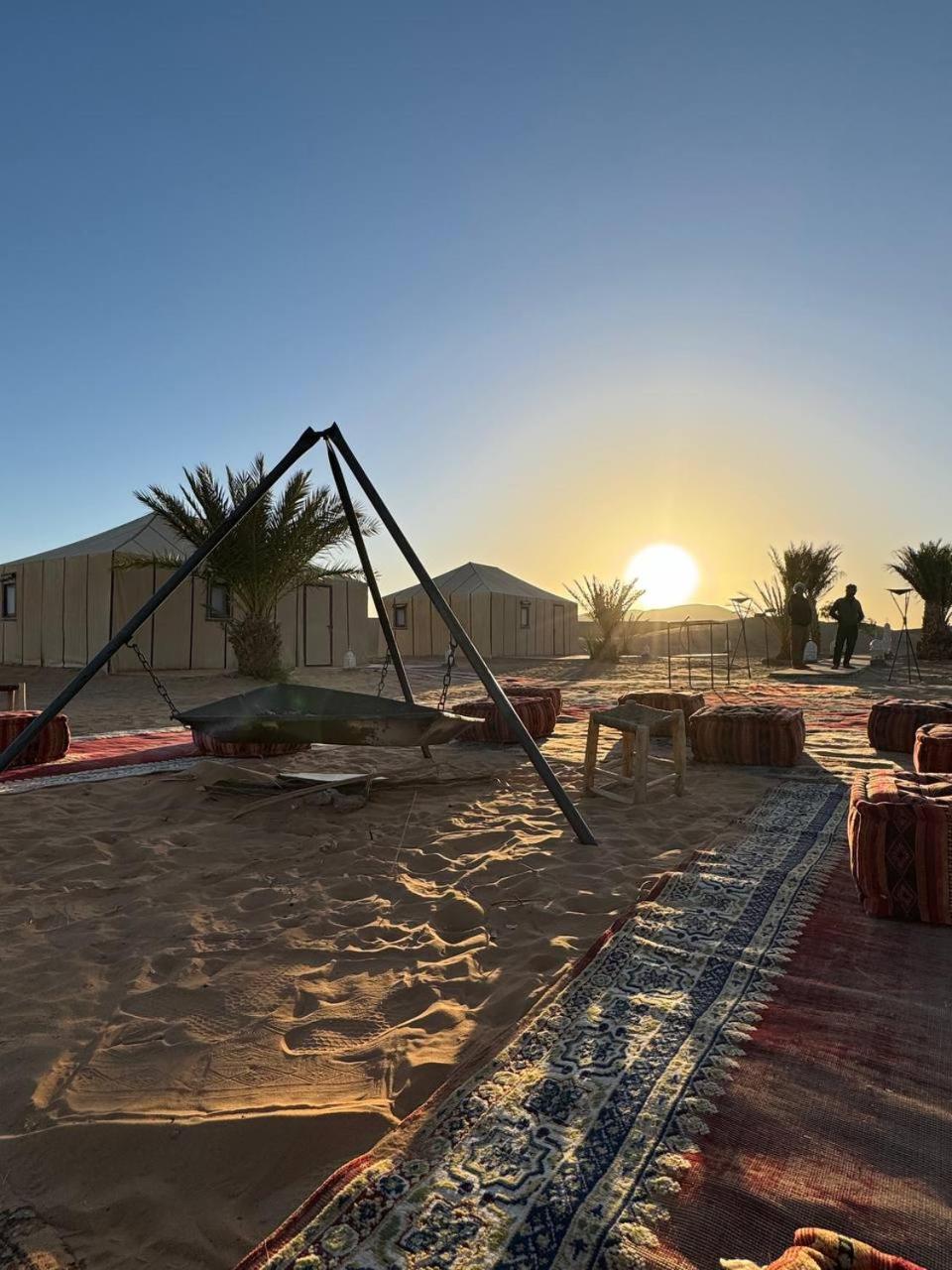 Hotel Sahara Luxury Camp Vip Merzouga Esterno foto